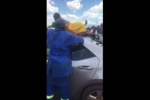 SA Pussy In Public