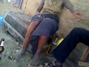 Drunk Magogo Shows Pussy