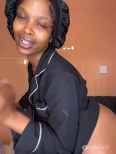 Sugababiie Twerks On StripChat