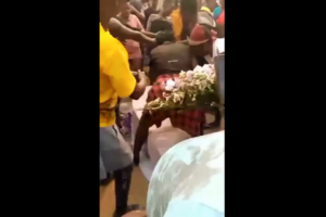 Mapouka Dance At The Funeral