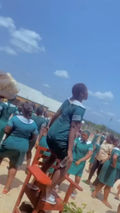 African Schoolgirls Shaking Their Asses
